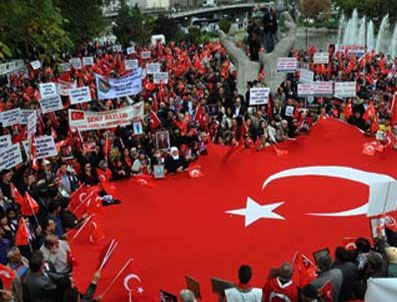 Ankara`da terör örgütü protesto edildi