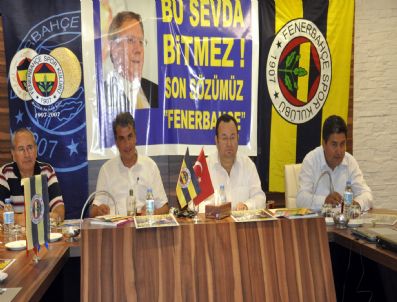 TAMER YELKOVAN - Biga Fenerbahçeliler Derneğinden Başkan Yıldırım`a Destek