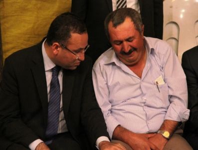 SADİR DURMAZ - Bozdağ, Şehit Uzman Çavuş’un Baba Evine Taziyede Bulundu