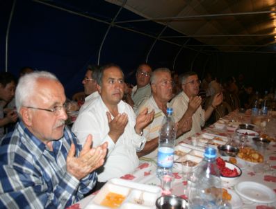 ÇAYDEĞIRMENI - Çaydeğirmeni’nde Renkli İftar Yemeği Etkinliği