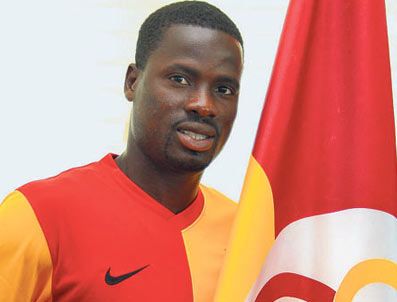 Eboue imzaladı, Keita yuvaya döndü