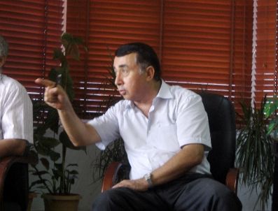 İSKENDER YÖNDEN - Provokasyona Karşı Kaymakamdan Sağduyu Çağrısı