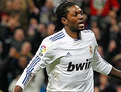 EMMANUEL ADEBAYOR - Tottenham Adebayor'u istiyor