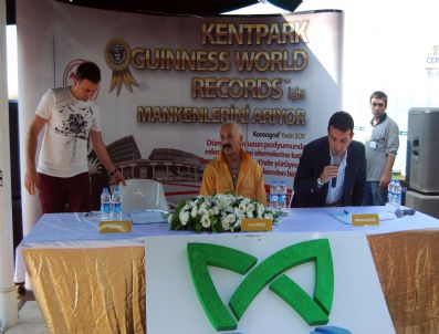 Ünlü Modacı Cemil İpekçi`den Rekor Denemesi