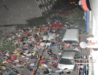Bağcılar’da Teröre Lanet Yürüyüşü