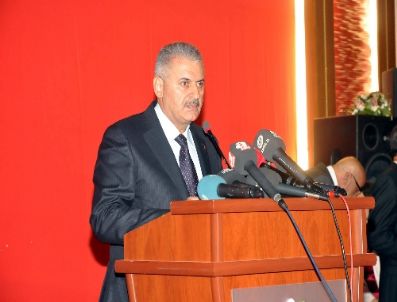 Bakan Yıldırım: Somali`ye Bağışlar 200 Milyon Doları Aştı