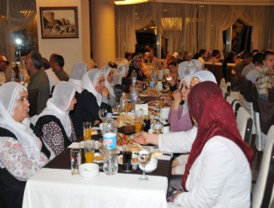 MAHMUT DAĞ - Bdp`den İftar Yemeği