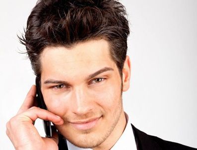 SELIN BORONKAY - Çağatay Ulusoy'un yanına dişi sinek bile yaklaşamıyor!