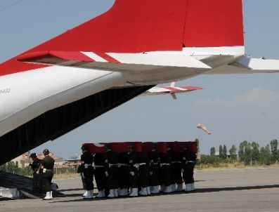 Çukurca Şehitleri Memleketlerine Uğurlandı