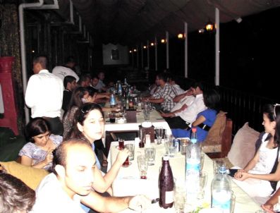 ÇATALAN - Gençler İftarda Buluştu