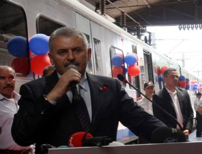 AYDIN ŞENGÜL - İzban Filosuna 10 Yeni Banliyo Sistem