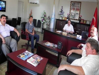 MUSTAFA ÜNALDı - Memur Sen İftar Yemeğinin Parasını Afrika`ya Gönderdi