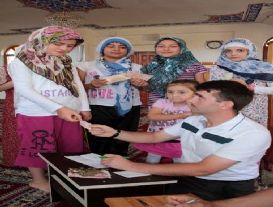 SELIMIYE CAMII - Yaz Kur`an Kursu Öğrencileri, ‘somali’ye Yardım’ Kampanyası Başlattı