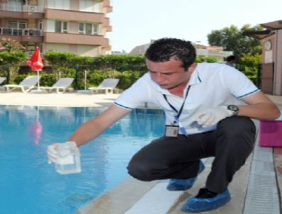 Antalya`da Site ve Otel Havuzlarına Sıkı Denetim