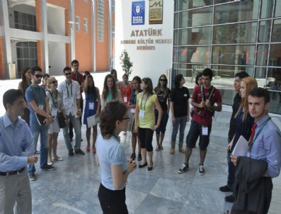 Avrupalı Öğrenciler Merinos Akkm`de