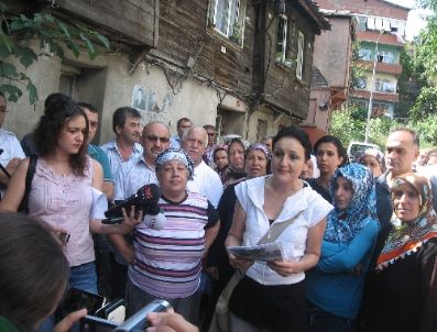 MELDA ONUR - Ayvansaray`da `kentsel Dönüşüme` Tepki