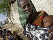 Başbakan Erdoğan Somali'ye indi (Ziyaretlere başladı)