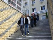 Çalıntı Otomobil Kuyumcu Hırsızlarını Ele Verdi