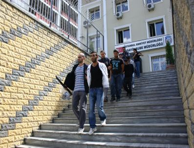 Çalıntı Otomobil Kuyumcu Hırsızlarını Ele Verdi