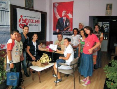 Engelli Öğrencilerden, Engellilere Destek