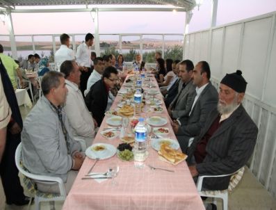 Hayırsever İşadamı Şahin’den Huzurevi Sakinlerine İftar