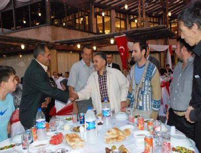 KıRANARDı - Melikgazi Muhtarları İftarda Bir Araya Geldi
