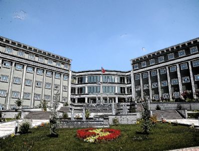 Sakarya Üniversitesi’ne 14 Bin Yeni Öğrenci Kayıt Yaptıracak