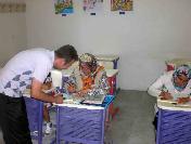 Çocuklar Okuma Salonuna, Ebeveyleri Okuma-Yazma Kursuna Gidiyor