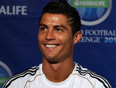 Cristiano Ronaldo: Tekrar İngiltere'ye dönebilirim