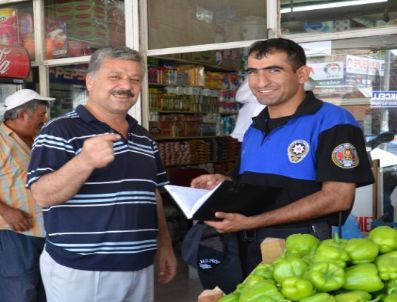 Darende'de Toplum Destekli Polislere Yeni Elbise