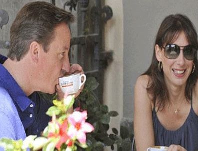 Garson, Cameron'dan özür diledi