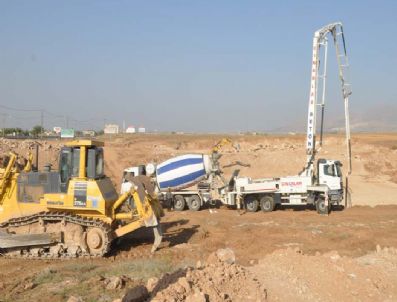 İl Özel İdaresi'nin Yeni Hizmet Binasının Temeli Atıldı