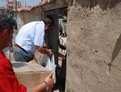 Karatay Belediyesi İhtiyaç Sahiplerinin Yanında