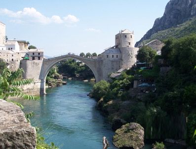 MOSTAR - Mostar Köprüsü'nde geleneksel şölen