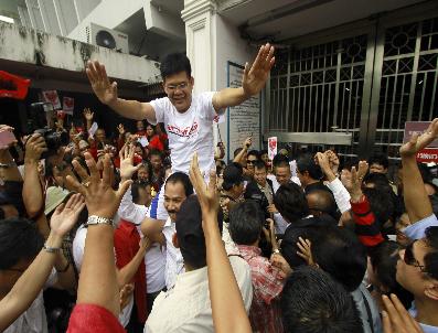Tayland’Da Kırmızı Gömlekliler’İn Lideri Milletvekili Olunca Kefaletle Serbest