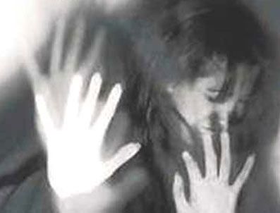 Üvey kızlarına yıllarca tecevüz etti