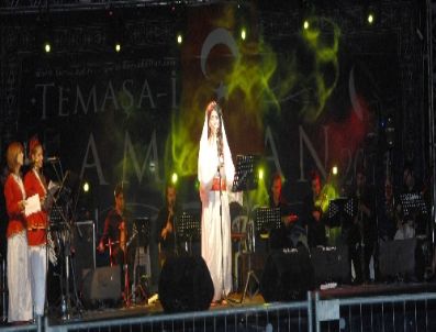 İstanbul Sazendeleri Bursa`da Müzikseverlerle Buluştu