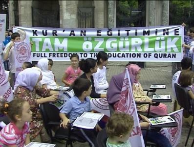 Mazlum Der, Kur`an Öğrenimi İçin Yaş Sınırının Kaldırılmasını İstedi