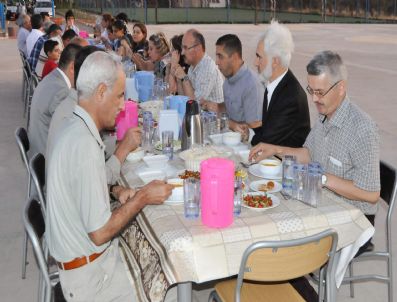 TUSKON - Nasiad`dan Üyelerine İftar Yemeği