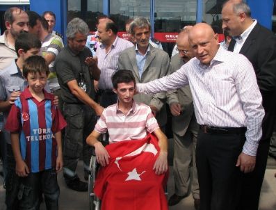 Silvan`da Gazi Olan Özdemir, Memleketine Geldi