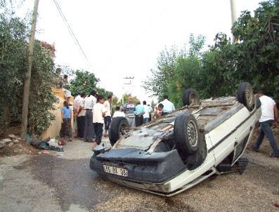 Tavuğa Çarpmak İstemeyen Sürücünün Aracı Takla Attı