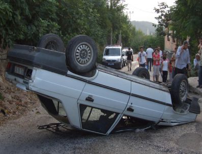 Tavuğa Çarpmamak İçin Direksiyon Kırınca Takla Attı