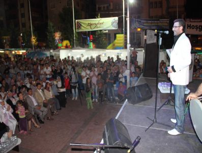 BEDİRHAN GÖKÇE - Bedirhan Gökçe Tarihi Kentte Sevenleriyle Buluştu