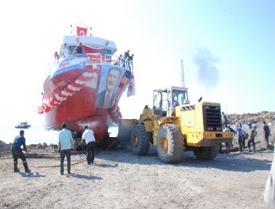 AYDıN GÜNGÖR - Çok Amaçlı Bot Kaya Reis-1 Törenle Denize İndirildi