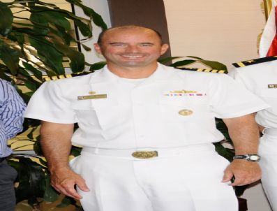 Dedesinin Savaştığı Ülkeye 96 Yıl Sonra Komutan Olarak Geldi