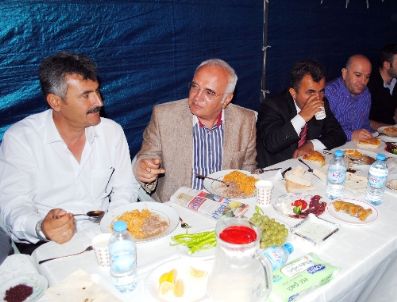 Elitaş: Hayat Mücadelesi Veren O İnsanlar İçin Türkiye Dünyaya Örnek Oldu