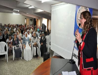 Malatyalı Kadınlar Da Afrika’ya Yardım Eli Uzattı