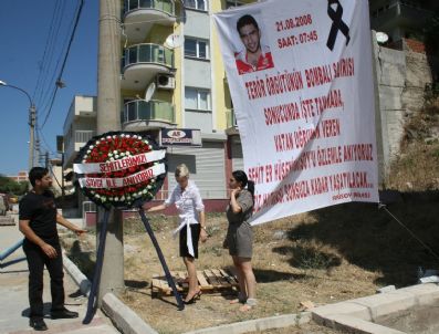 Şehit Kardeşini Olay Yerinde Andı