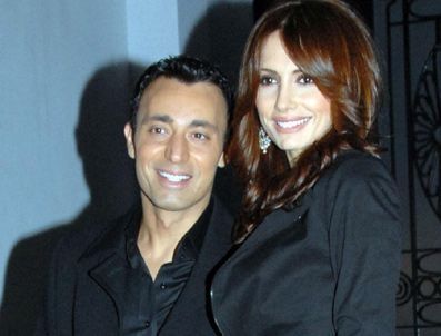 BAŞROLDE AŞK - Türkiye'nin en iyisi eşim Mustafa Sandal