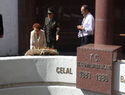 3. Cumhurbaşkanı Celal Bayar, Mezarı Başında Anıldı